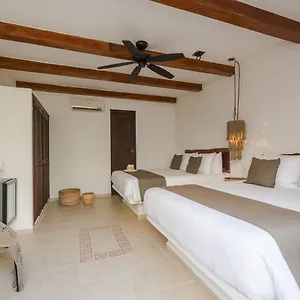 5th Avenue Banana Boutique By Bfh Hotel